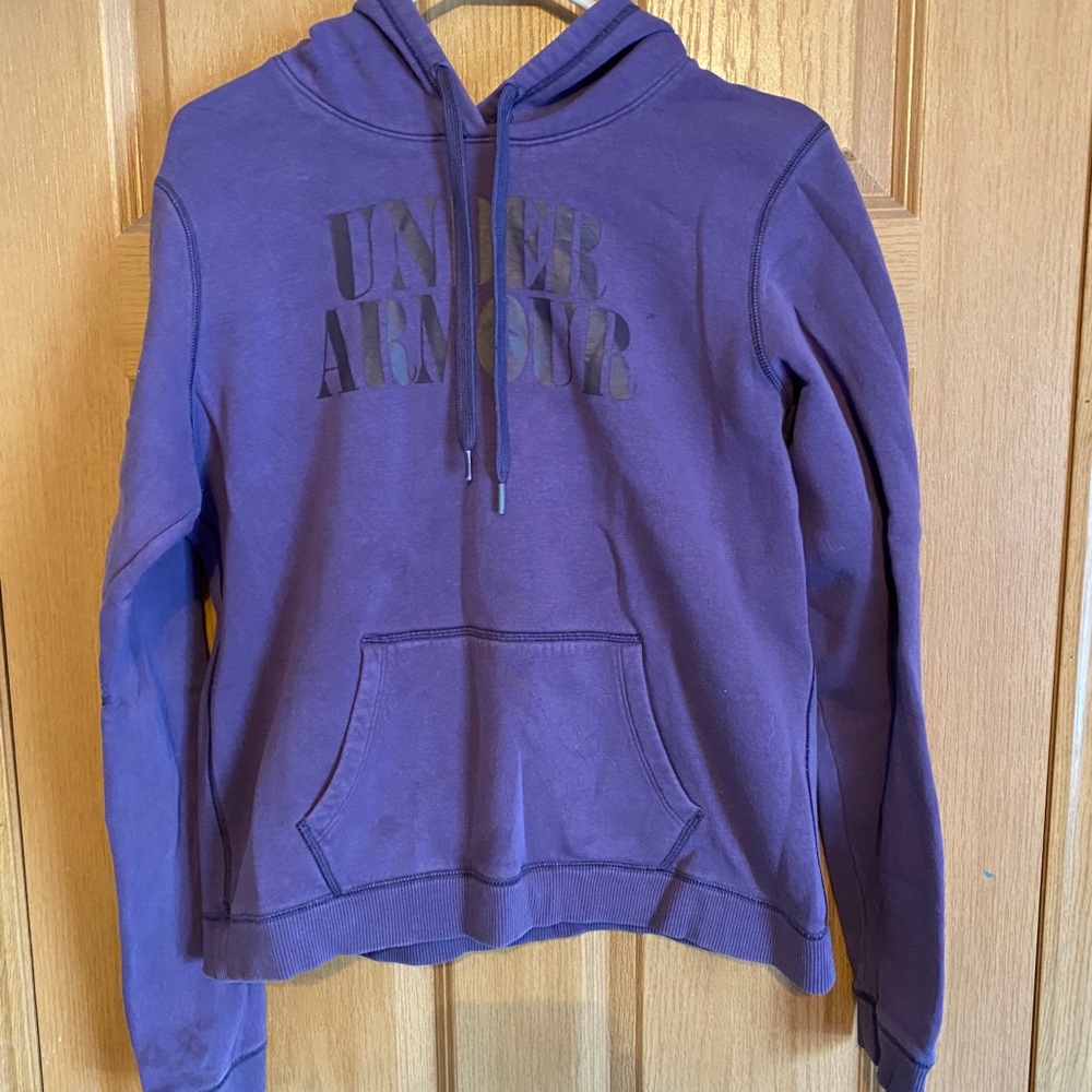 Dark purple under armour sweatshirt